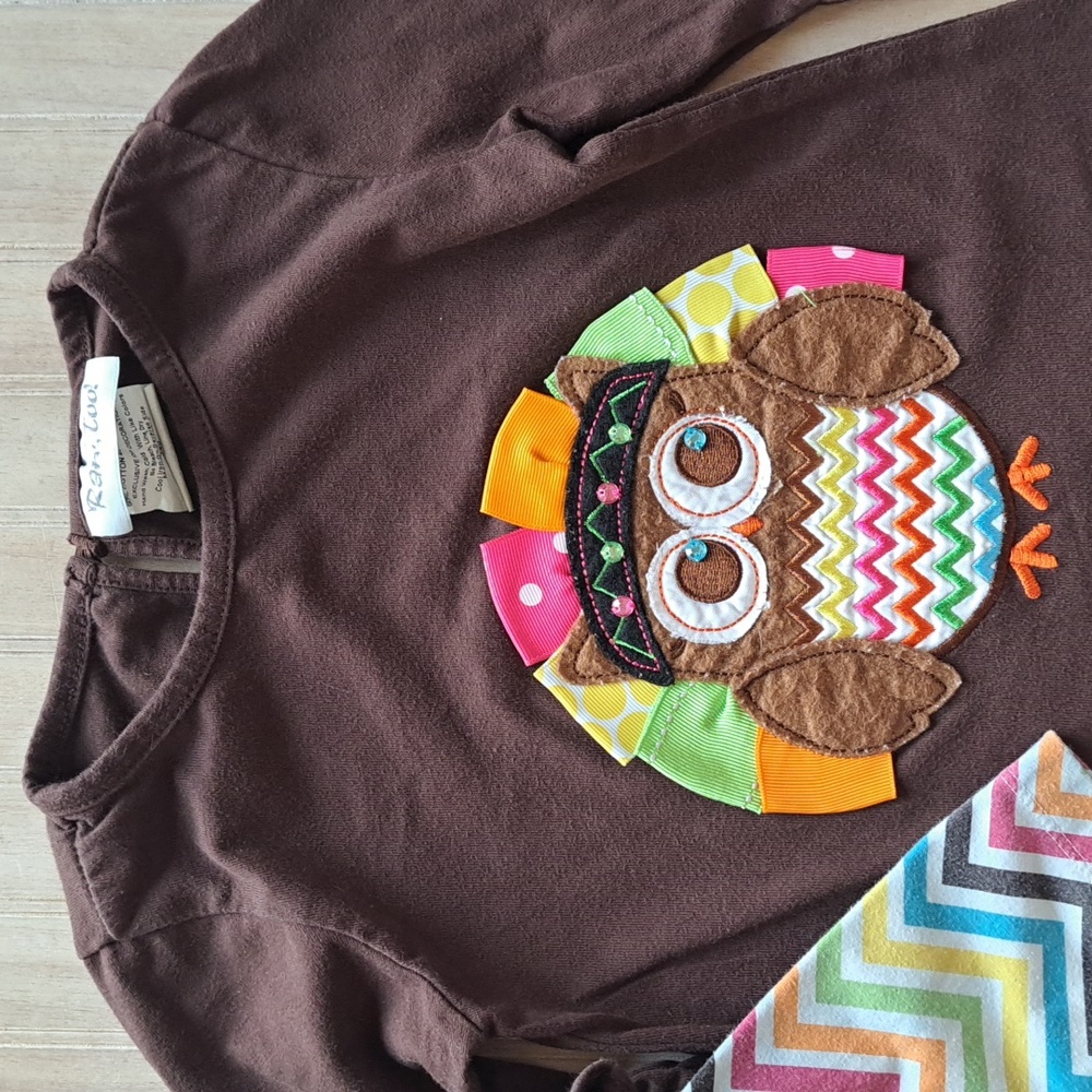 RareToo! Brown Owl Appliqué Chevron Sleeve Tunic Top Fall Thanksgiving Outfit - Picture 2 of 10